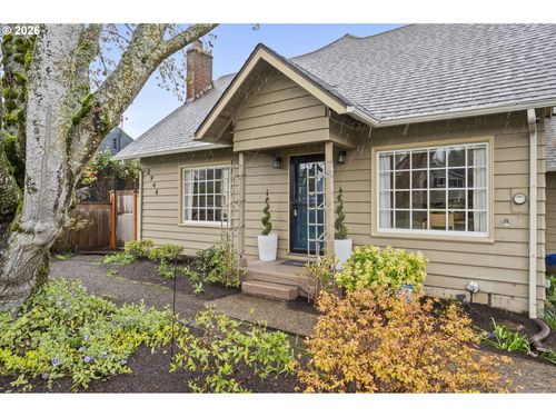 2944 Se 115th Ave, Portland, OR, 97266-1138 | Card Image