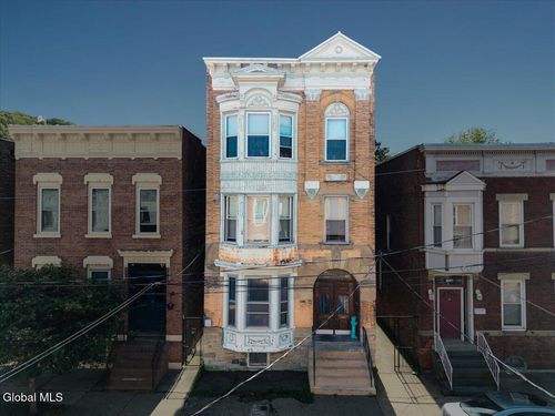 1040 5th Avenue, Troy, NY, 12180 | Card Image