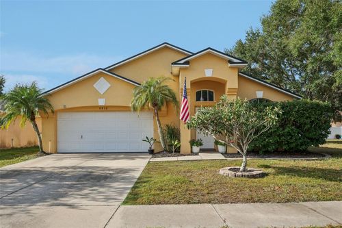 8816 Sea Island Way, Tampa, FL, 33635-1624 | Card Image
