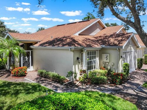 64-2429 New Haven Cir, SUN CITY CENTER, FL, 33573-7135 | Card Image