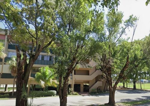 apt-236-1750 W 56th St, Hialeah, FL, 33012-2067 | Card Image