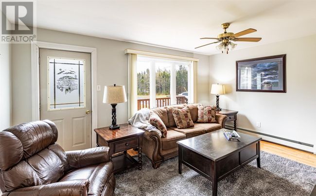 7 Main Rd, House other with 2 bedrooms, 3 bathrooms and null parking in Blaketown NL | Image 5