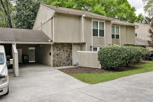 2302 Colonial Dr Ne, Brookhaven, GA, 30319-3807 | Card Image