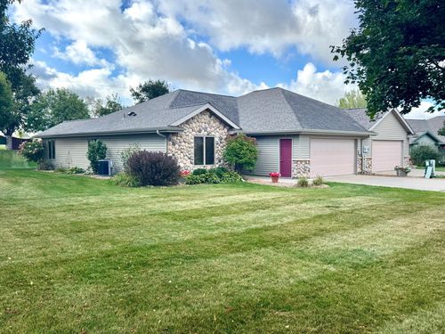 612 Ferson Dr Ne, Stewartville, MN, 55976-1663 | Card Image