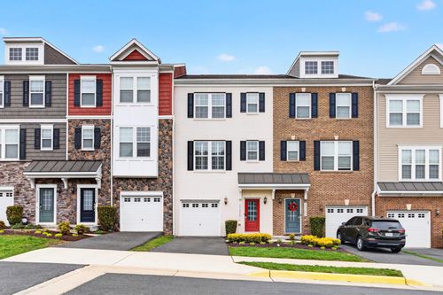 15296 Westham Ct, HAYMARKET, VA, 20169-6288 | Card Image