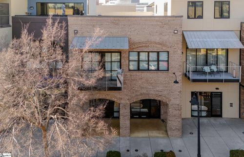 unit-4211-400 E Mcbee Avenue, Greenville, SC, 29601 | Card Image