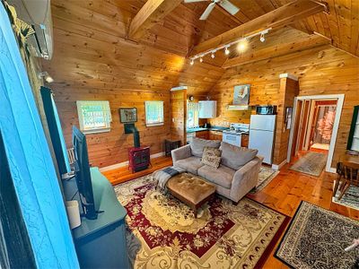 91 Depot Street, House other with 1 bedrooms, 1 bathrooms and null parking in Wallingford VT | Image 3