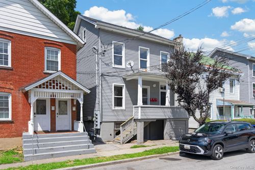 54 Gifford Ave, Poughkeepsie, NY, 12601-1891 | Card Image