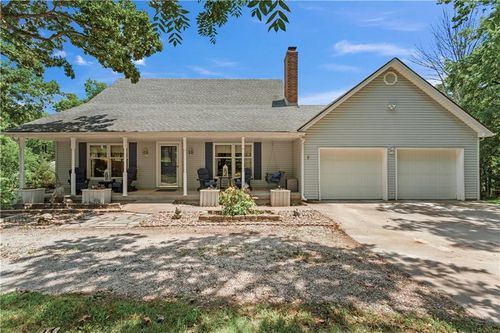 1684 Quarry Rd, Bates City, MO, 64011-8424 | Card Image