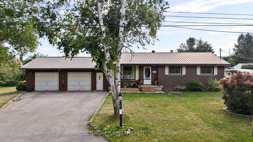 12 Olive Dr, Oro Medonte, ON, L3V0R3 | Card Image