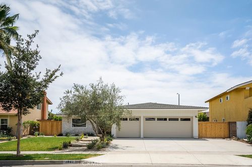 1081 Tulare Dr, Costa Mesa, CA, 92626-2112 | Card Image