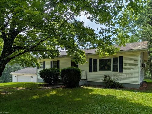 5710 Sugar Grove Rd, Blue Rock, OH, 43720-9736 | Card Image