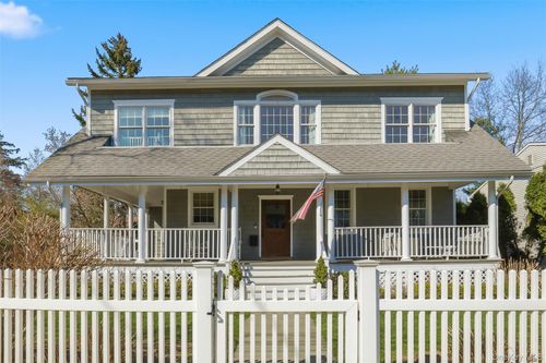 7 Adelaide St, Rye, NY, 10580-3701 | Card Image