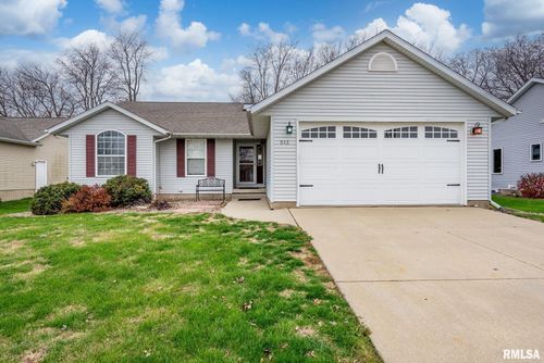 513 Lee Court, De Witt, IA, 52742 | Card Image