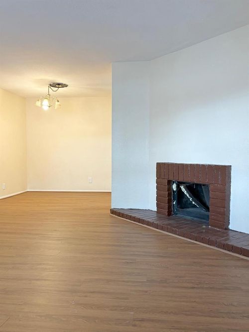 606-6200 W West Tidwell Rd Road W, Houston, TX, 77092 | Card Image