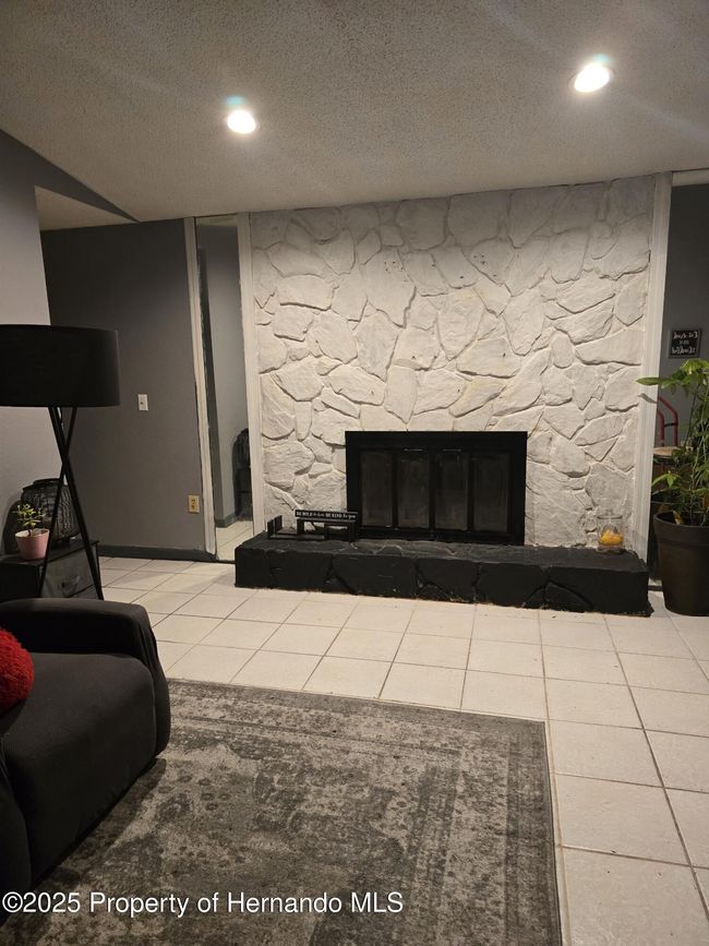 140 Callaway Ave, House other with 3 bedrooms, 2 bathrooms and null parking in SPRING HILL FL | Image 5
