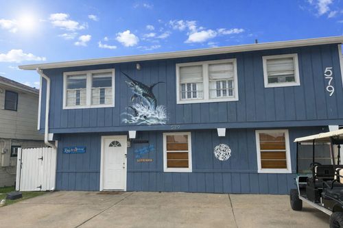 579 Warsaw St, Bayou Vista, TX, 77563-2605 | Card Image