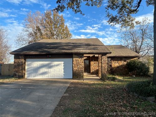 2003 N 29th St, Broken Arrow, OK, 74014-4969 | Card Image