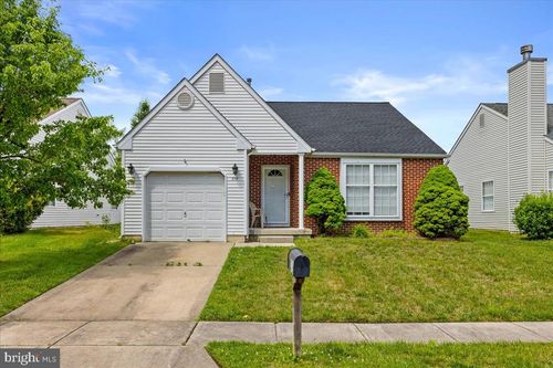 379 Barbados Dr, WILLIAMSTOWN, NJ, 08094-3050 | Card Image
