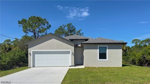 9020 Green Cir, Labelle, FL, 33935-5660 | Card Image