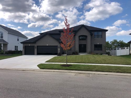16446 W Cottonwood Dr, Lockport, IL, 60441-6153 | Card Image