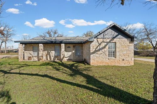 205 8th Street And 506-508 Avenue A, Moody, TX, 76557 | Card Image