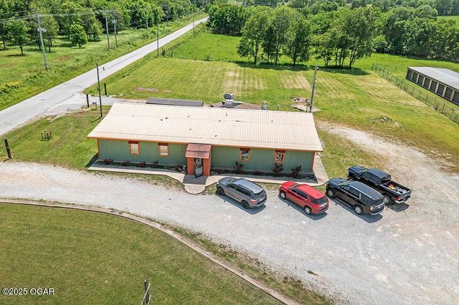 1300 N Main St, Home with 0 bedrooms, 0 bathrooms and null parking in South West City MO | Image 32