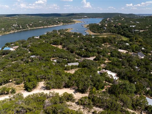 18212 Easy St, Jonestown, TX, 78645-9633 | Card Image