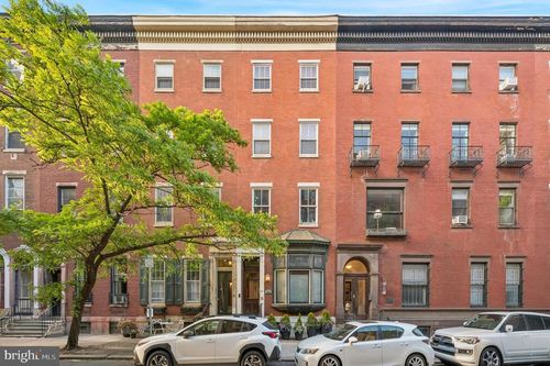 2f-1813 Spruce St, PHILADELPHIA, PA, 19103-5806 | Card Image
