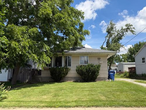 212 E Kansas St, Elburn, IL, 60119-9030 | Card Image