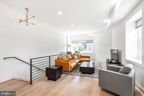 apt-b-1922 1st St Nw, WASHINGTON, DC, 20001-1480 | Card Image