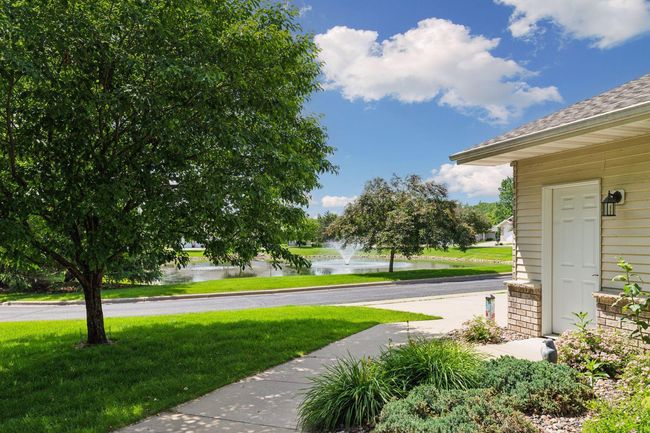 3501 Fairway Ridge Ln Sw, Townhouse with 3 bedrooms, 2 bathrooms and null parking in Rochester MN | Image 4