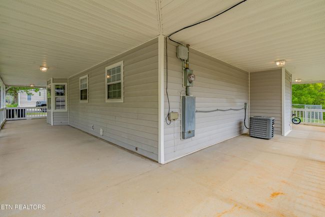 632 Butler Mill Rd, House other with 3 bedrooms, 2 bathrooms and null parking in Oliver Springs TN | Image 25