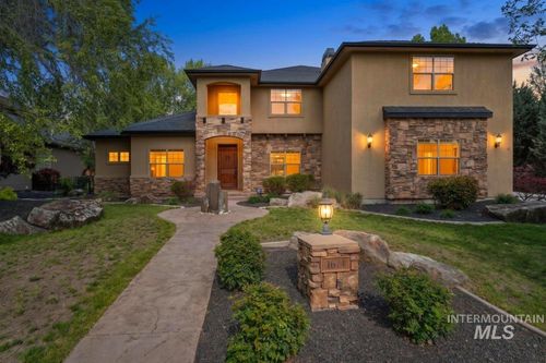 1674 S Water Leaf Ave, Eagle, ID, 83616-5572 | Card Image