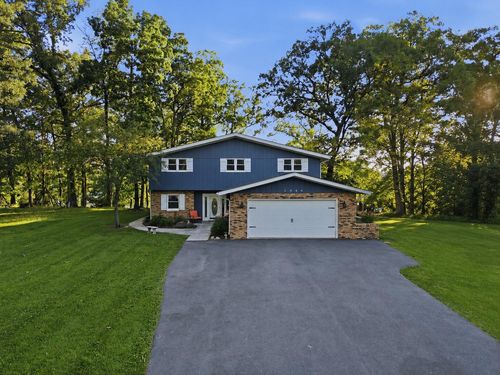 2080 Hidden Valley Dr, Crown Point, IN, 46307 | Card Image