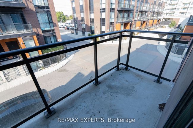 703 - 5299 Highway 7 Road, Condo with 2 bedrooms, 3 bathrooms and 1 parking in Vaughan ON | Image 19
