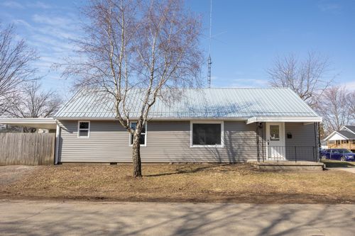 921 Yeoman St, Washington Court House, OH, 43160-2144 | Card Image