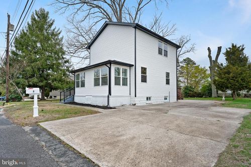 7 Jerome Ave, SICKLERVILLE, NJ, 08081-1501 | Card Image