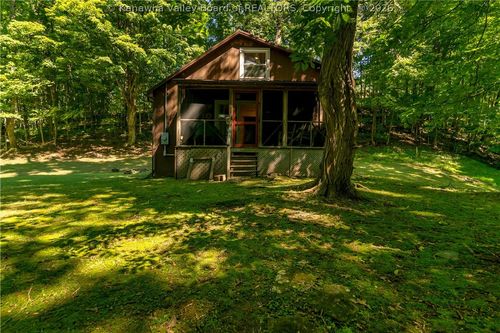 113 Shawnee Dr, Hillsboro, WV, 24946 | Card Image