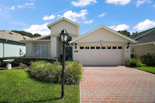 8012 Saint James Way, MOUNT DORA, FL, 32757-9134 | Card Image