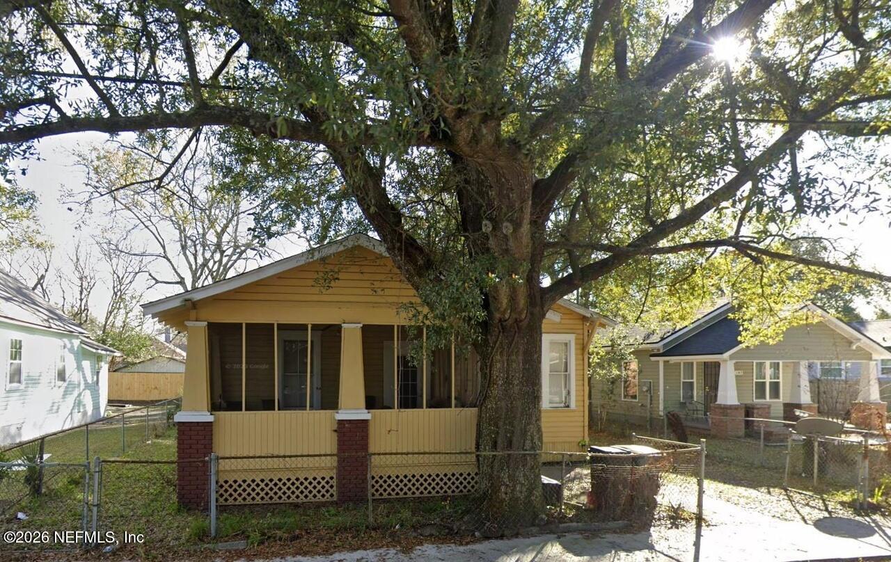Residential Lease in Jacksonville