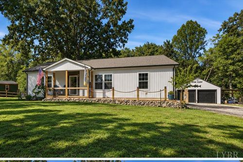 502 Ridgelake Rd, Goodview, VA, 24095-2423 | Card Image
