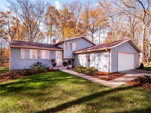 13930 Quail Oval, North Royalton, OH, 44133 | Card Image