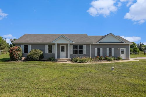 14528 Grass Lake Rd, Grass Lake, MI, 49240-9738 | Card Image