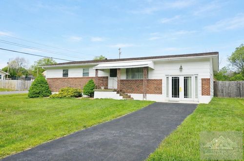 100 Kaye Dr, Princeton, WV, 24740-2110 | Card Image