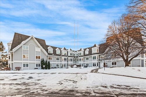 apt-110-4035 Victoria St N, Shoreview, MN, 55126-2912 | Card Image