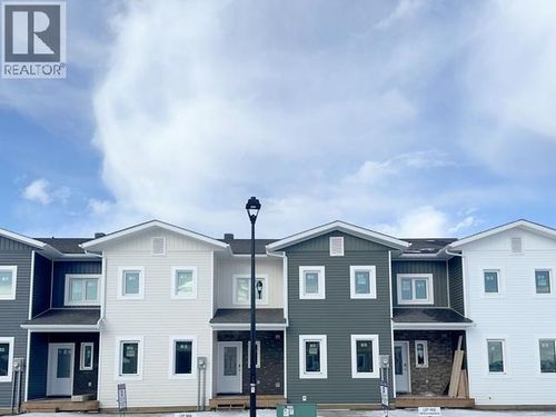 222 Witch Hazel Dr, Whitehorse, YT, Y1A0T6 | Card Image