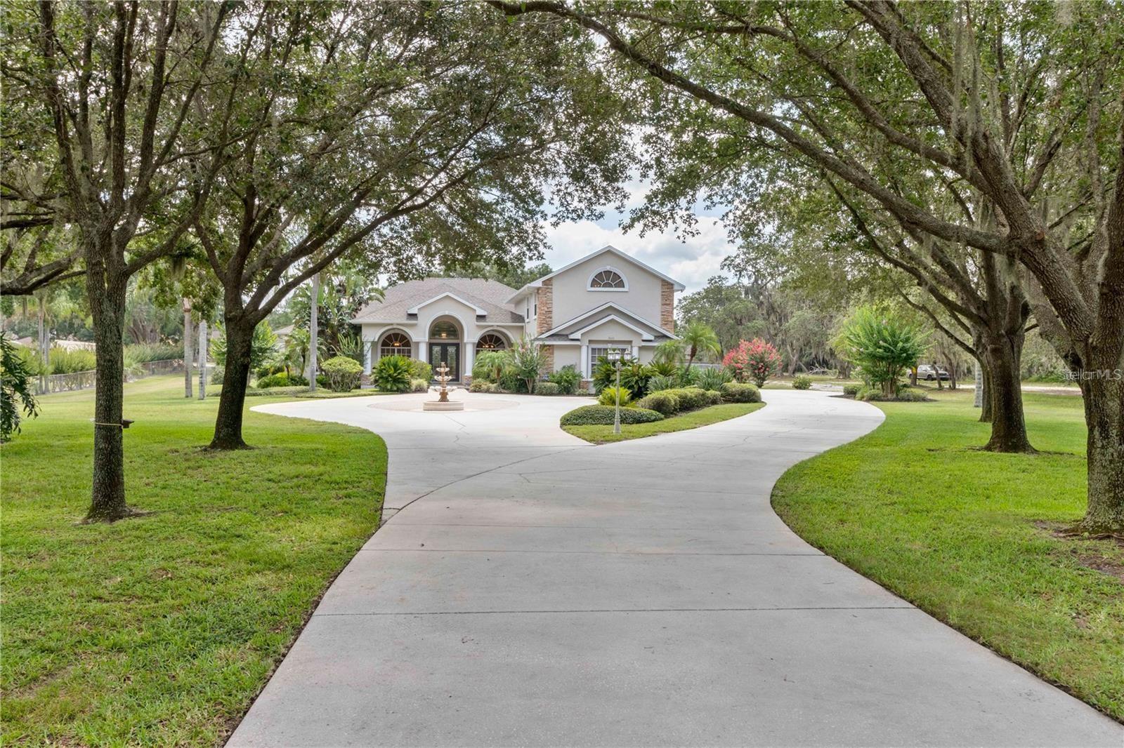 Brucken Rd, Valrico, FL 33596