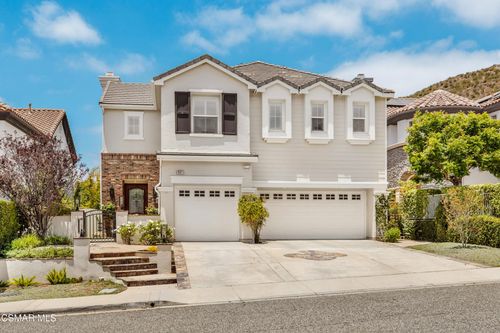 961 Alexandra Ct, Oak Park, CA, 91377-5835 | Card Image