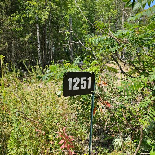 1251 Snake Creek Rd, Mattawa, ON, P0H1V0 | Card Image